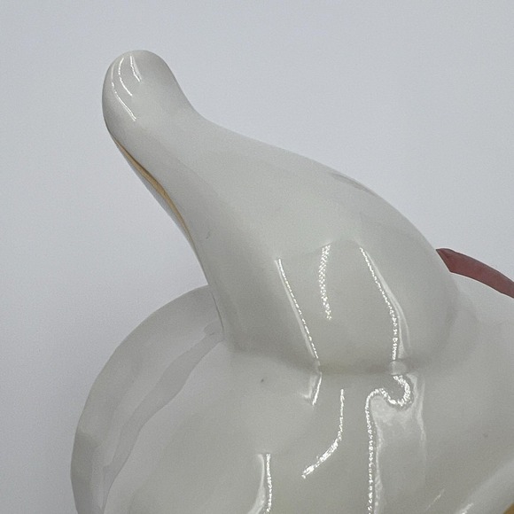 Royal Oak Mini Teapot White Floral Porcelain Gold Trim Ribbed Small Tea Pot - Picture 11 of 15